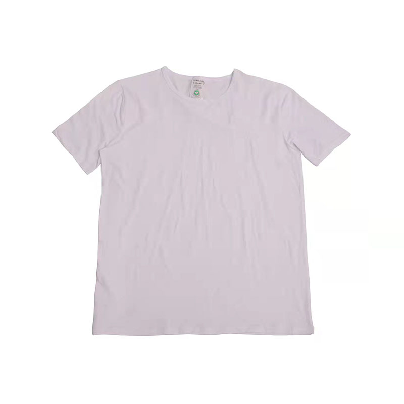 T- shirt