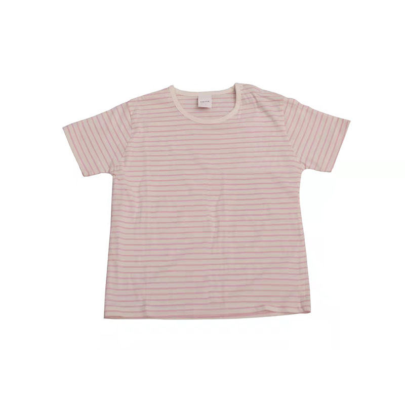T- shirt